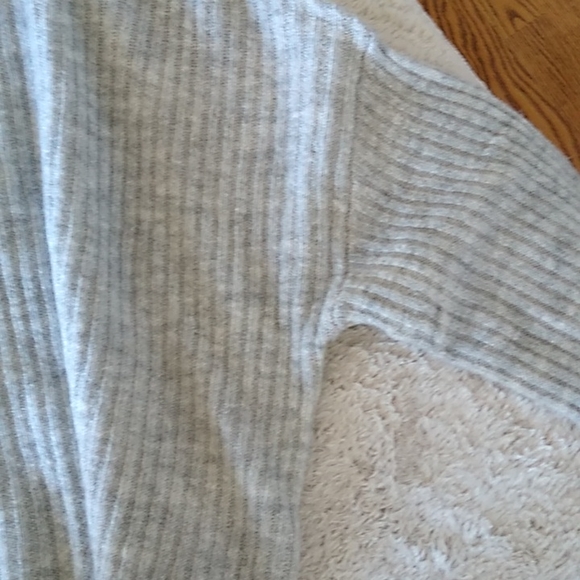 Divided Turtleneck Sweater - Picture 9 of 11